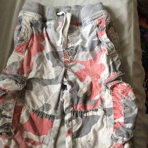 Mini Boden, Boys shorts, 5Y, well worn.